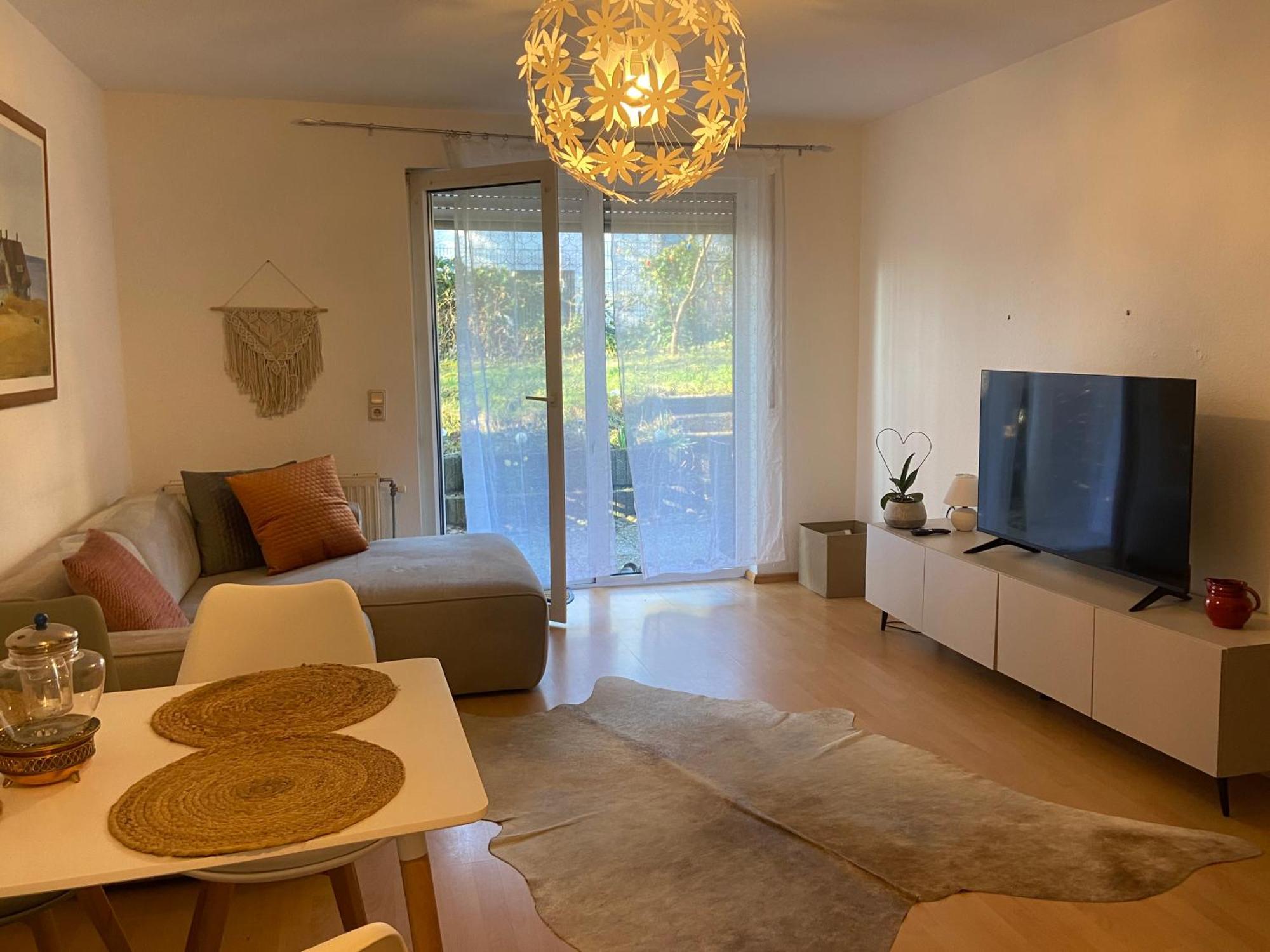 In Saarbruecken Stadtnahe Gemuetliche Wohnung Am Deutsch-Franzoesischen Garten Esterno foto