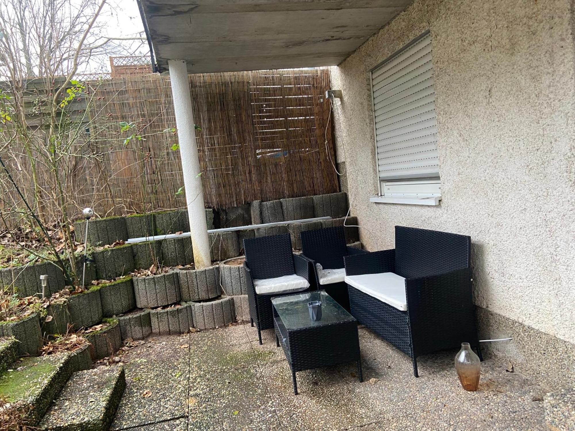In Saarbruecken Stadtnahe Gemuetliche Wohnung Am Deutsch-Franzoesischen Garten Esterno foto