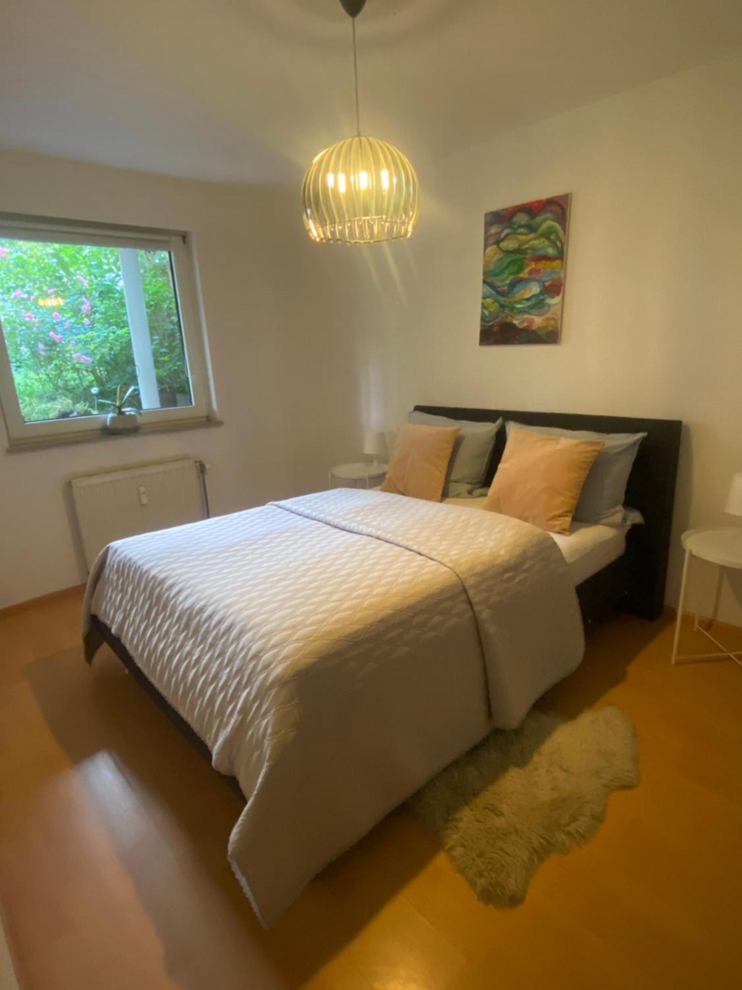 In Saarbruecken Stadtnahe Gemuetliche Wohnung Am Deutsch-Franzoesischen Garten Esterno foto
